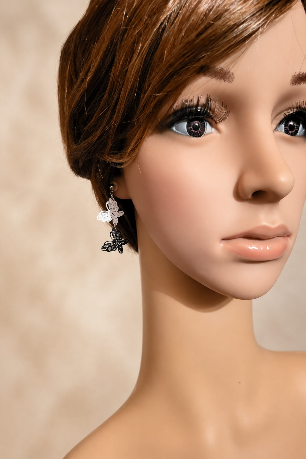 Boucles d’oreilles légères Papillons blanc et noir