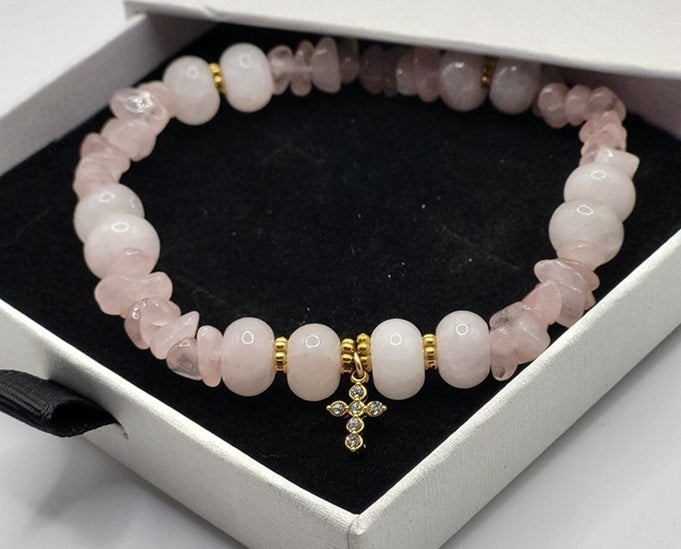 Bracelet Femme Quartz Rose et Croix Doré en Zirconium