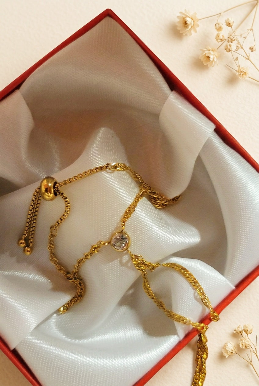 Bracelet-bague doré ajustable en acier inoxydable et oxyde de zirconium