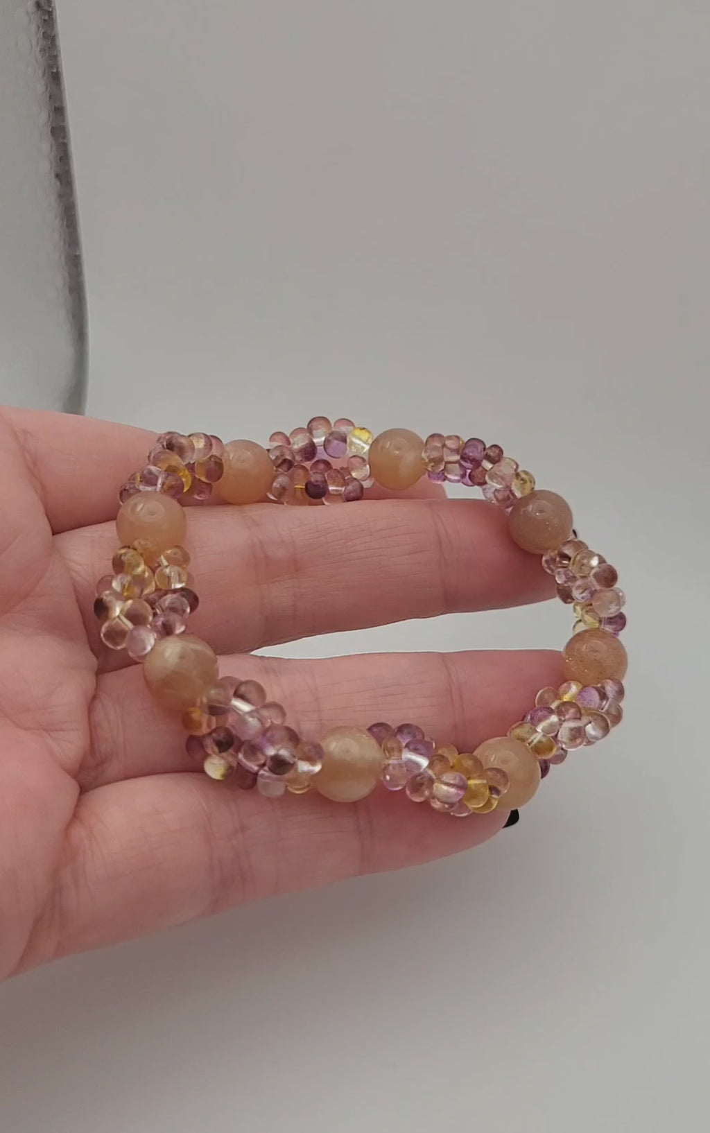 Bracelet Énergie positive en pierre de soleil et papillons