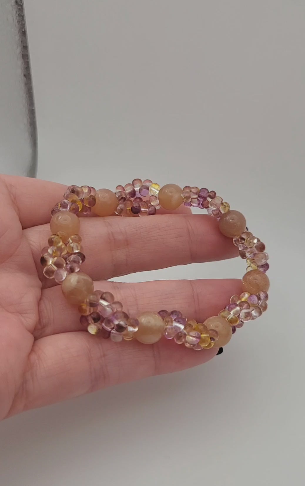 Bracelet Énergie positive en pierre de soleil et papillons