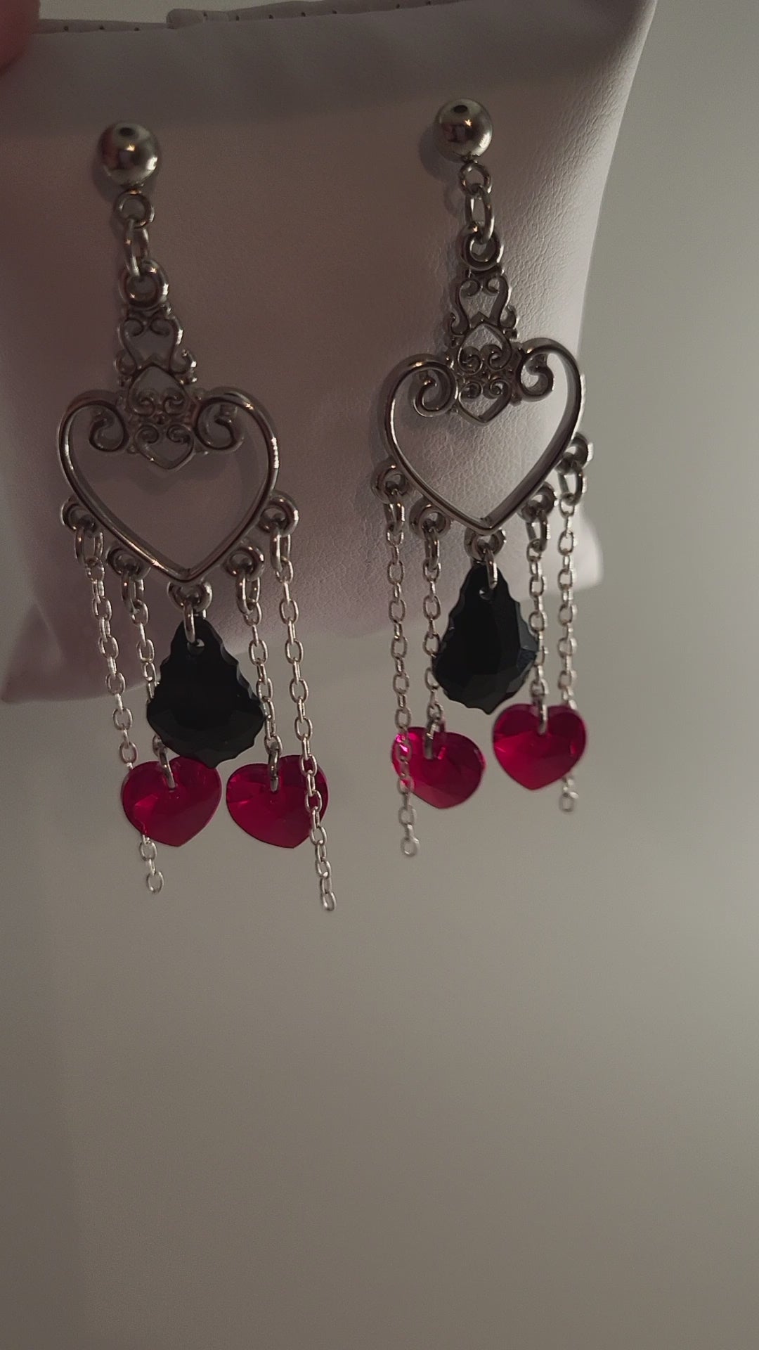 Boucles d’oreilles pendantes Cœurs et Gouttes avec cristaux Swarovski – Acier inoxydable 316L